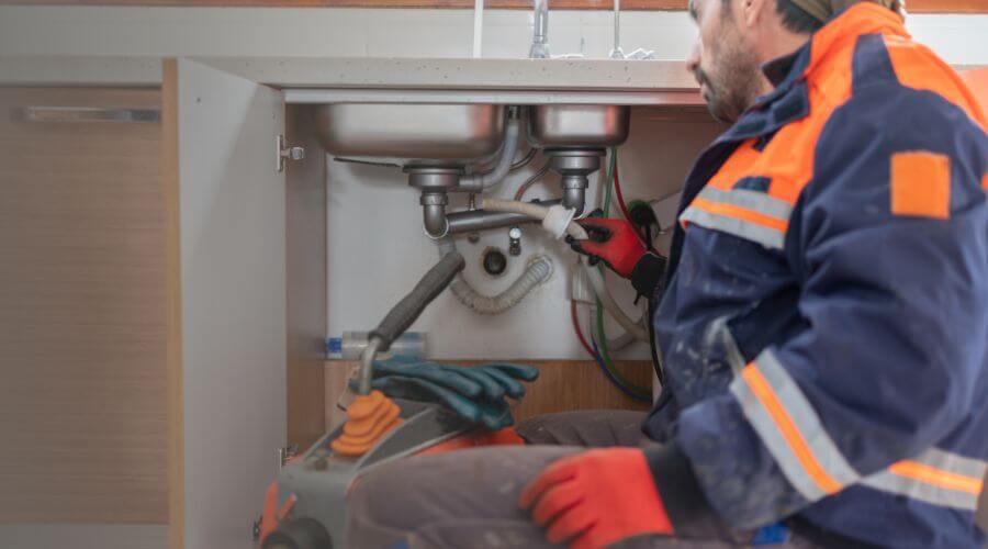 Professional slab leak plumber services in Locust Grove, AR